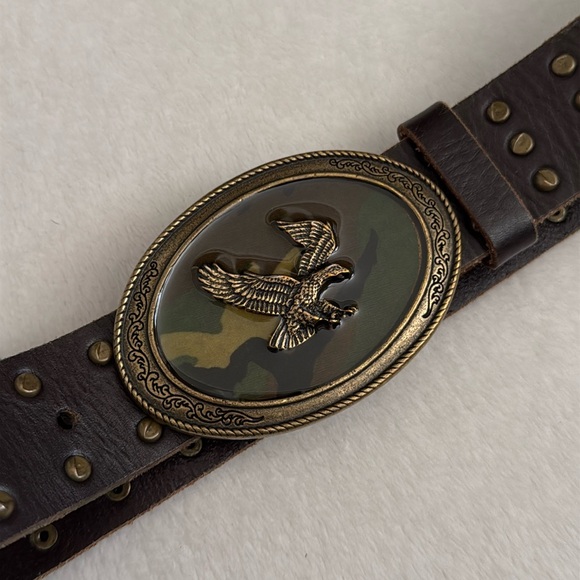 Faithful | Brown Leather Stud Belt Eagle Camouflage Hook Embossed Buckle (S) - Picture 10 of 15